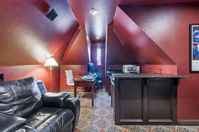 409 Oak Summit Road, Edmond, OK 73025
