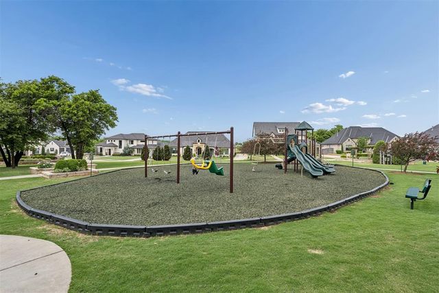 409 Oak Summit Road, Edmond, OK 73025