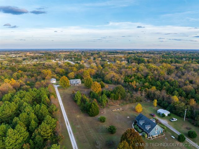 2 S 321st East Avenue, Coweta, OK 74429