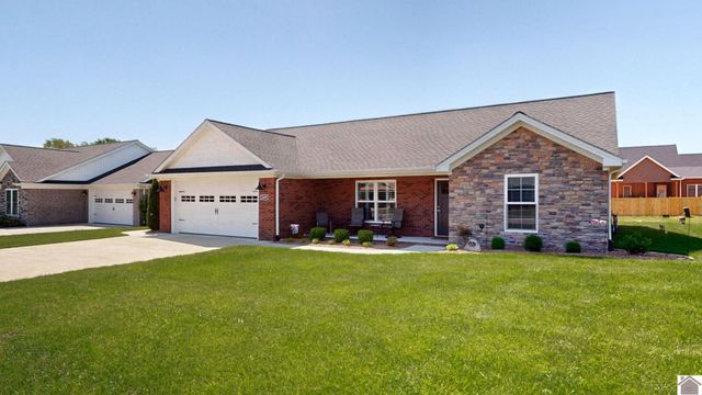 2209 Deerfield Run, Murray, KY 42071