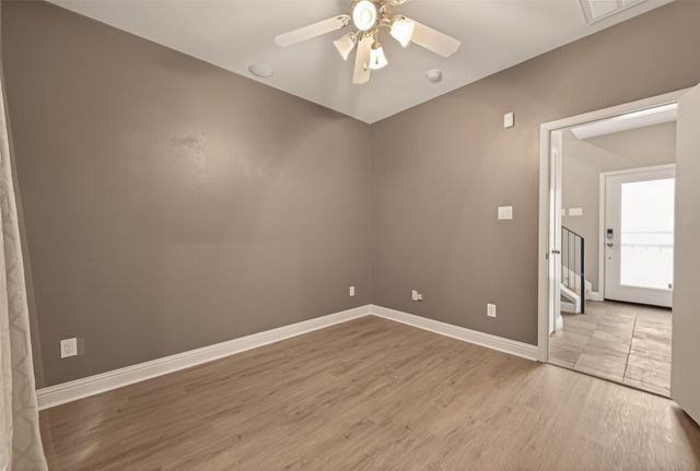 1107 Saint Charles Street, Houston, TX 77003