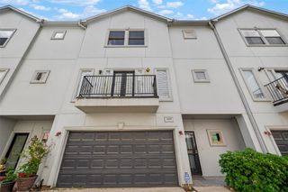 1107 Saint Charles Street, Houston, TX 77003