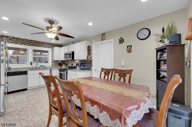 30 General Ln, Willingboro Twp., NJ 08046