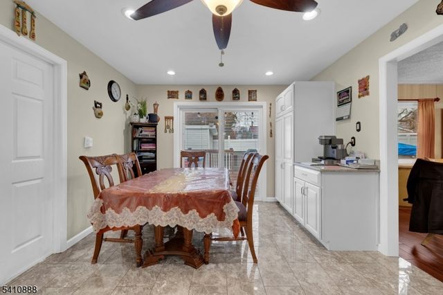 30 General Ln, Willingboro Twp., NJ 08046