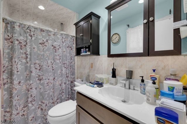 30 General Ln, Willingboro Twp., NJ 08046