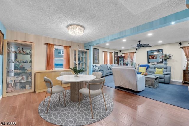 30 General Ln, Willingboro Twp., NJ 08046