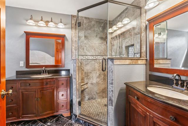W227N2540 Meadowood LANE, Waukesha, WI 53186