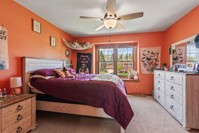 W227N2540 Meadowood LANE, Waukesha, WI 53186