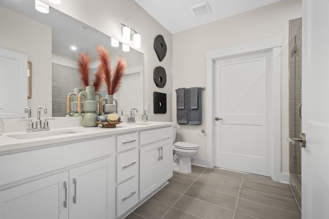 2105 Conductor Ln, Thompsons Station, TN 37179