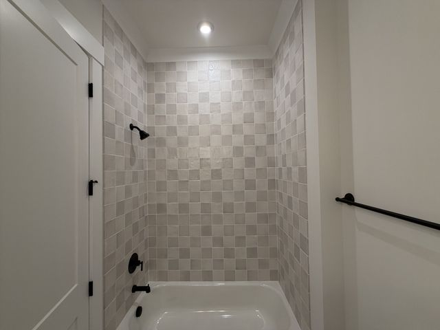 2105 Conductor Ln, Thompsons Station, TN 37179