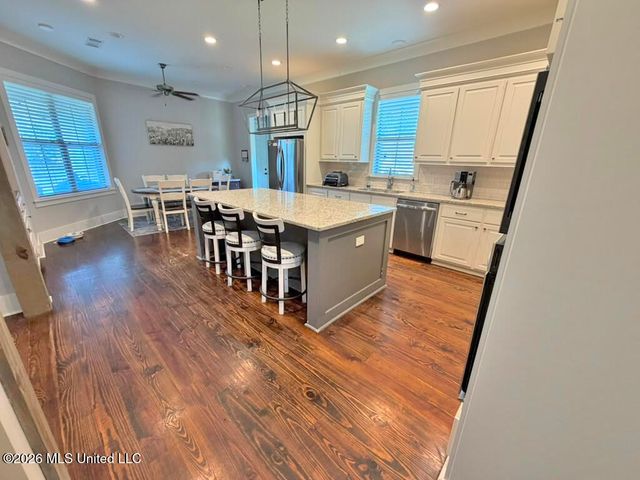 170 Stone Creek Drive, Madison, MS 39110
