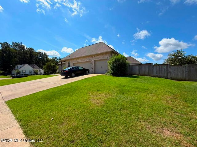 170 Stone Creek Drive, Madison, MS 39110