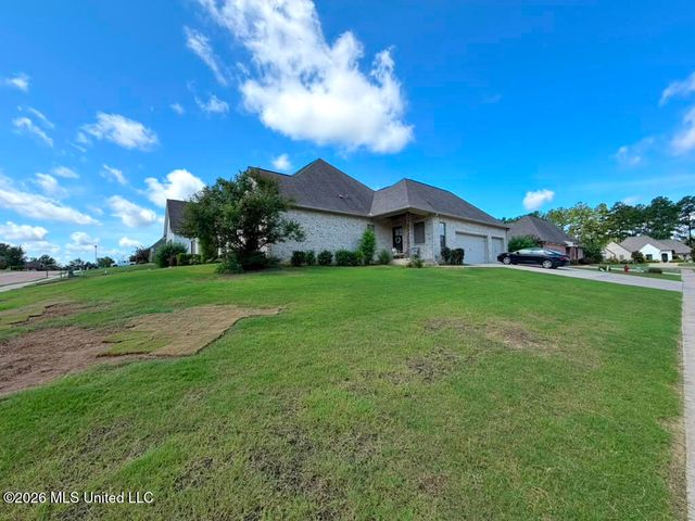 170 Stone Creek Drive, Madison, MS 39110