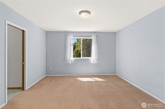 355 Stonewood Place, Bremerton, WA 98310
