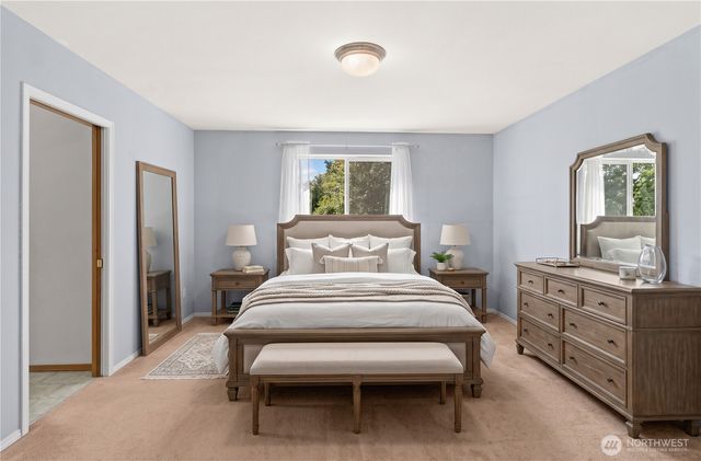 355 Stonewood Place, Bremerton, WA 98310
