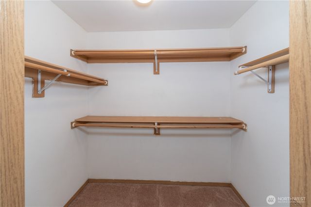 355 Stonewood Place, Bremerton, WA 98310