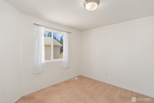 355 Stonewood Place, Bremerton, WA 98310