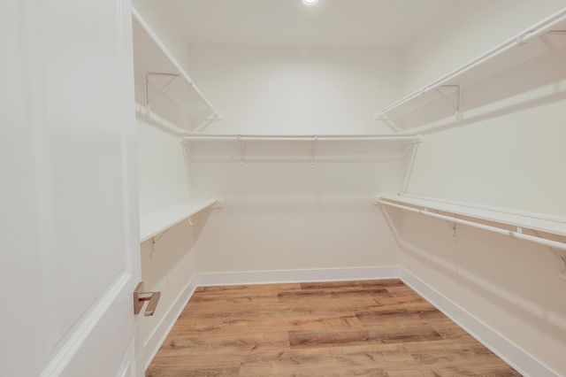 18716 W Lakeview DR, Jonestown, TX 78645