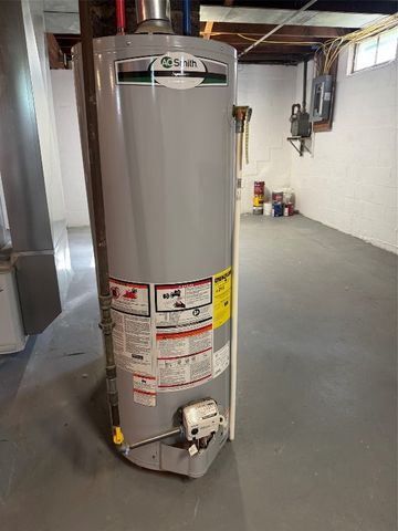 1918 W 38TH Street, Erie, PA 16508