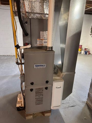 1918 W 38TH Street, Erie, PA 16508