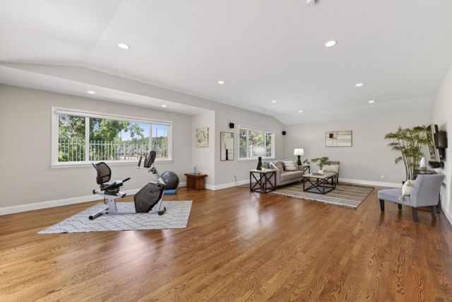 982 Starflower Court, Sunnyvale, CA 94086