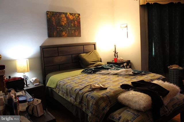 6138 GRAYS AVE, Philadelphia, PA 19142