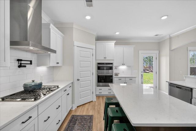 135 Headwater Drive, Summerville, SC 29486