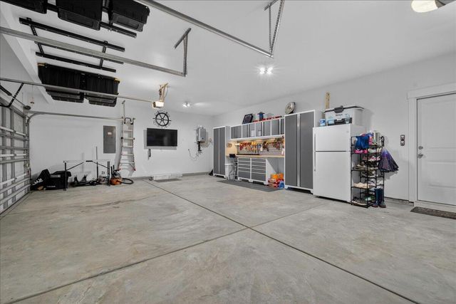 135 Headwater Drive, Summerville, SC 29486