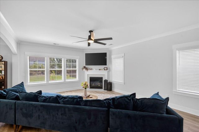 135 Headwater Drive, Summerville, SC 29486