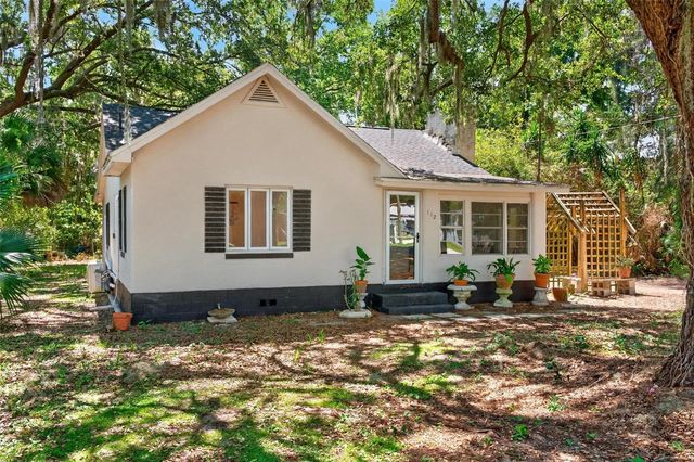 112 N LAKE AVENUE, Leesburg, FL 34748
