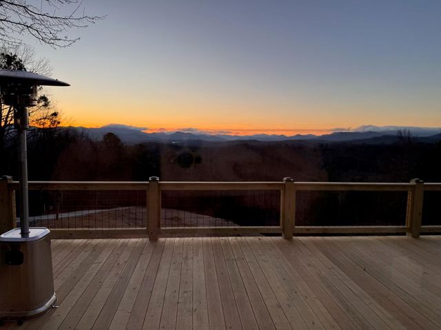 355 Up The Creek Trail, Hayesville, NC 28904