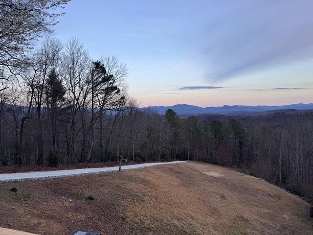 355 Up The Creek Trail, Hayesville, NC 28904