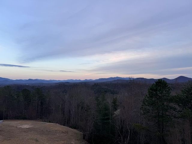 355 Up The Creek Trail, Hayesville, NC 28904