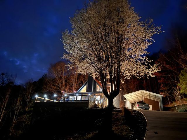 355 Up The Creek Trail, Hayesville, NC 28904