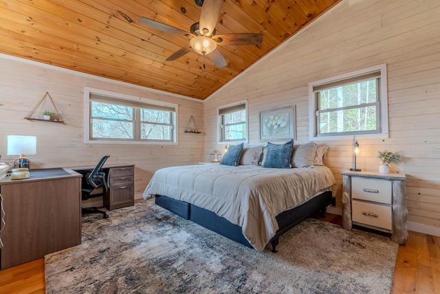 355 Up The Creek Trail, Hayesville, NC 28904