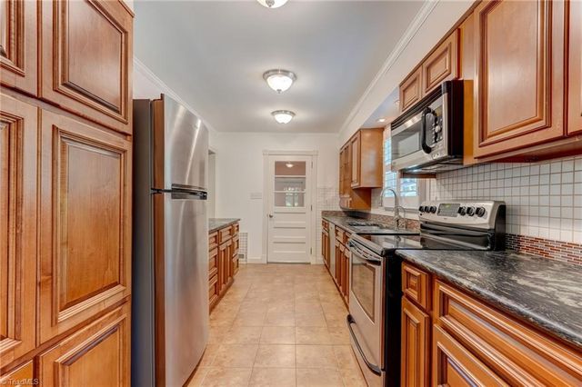 4921 Starmount Drive, Greensboro, NC 27410