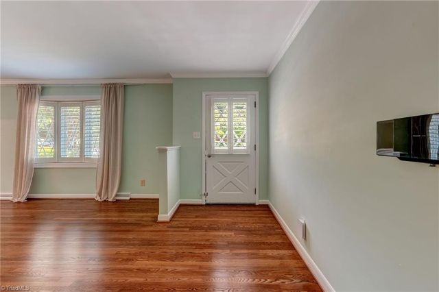 4921 Starmount Drive, Greensboro, NC 27410