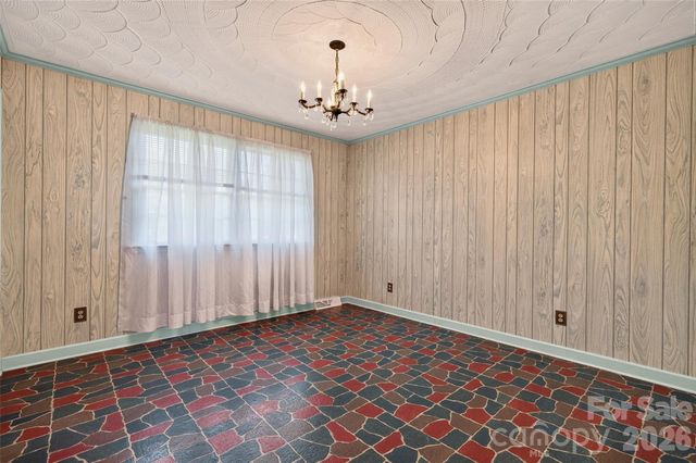 3040 E Maiden Road, Maiden, NC 28650