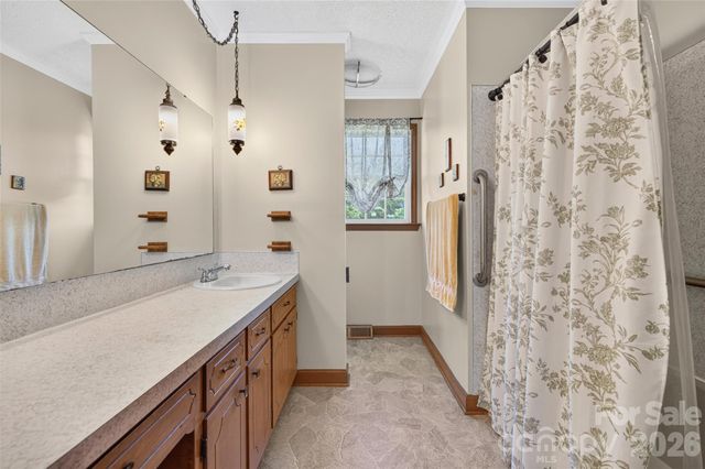 3040 E Maiden Road, Maiden, NC 28650