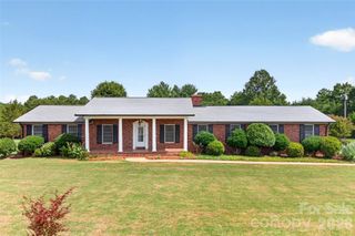 3040 E Maiden Road, Maiden, NC 28650