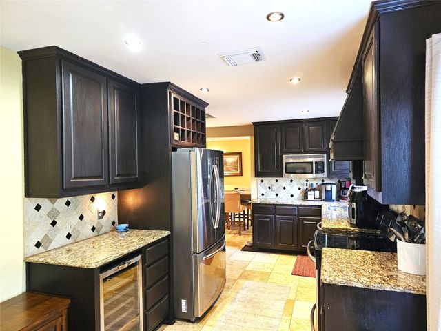 3926 White Oak Court, Flower Mound, TX 75028