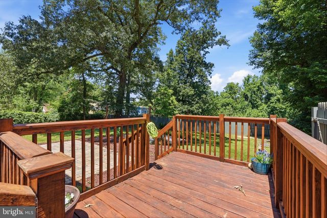 6704 BOXWOOD DR, Suitland, MD 20746