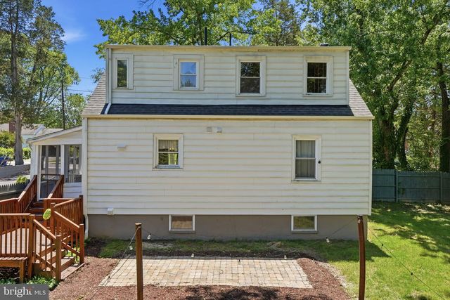 6704 BOXWOOD DR, Suitland, MD 20746