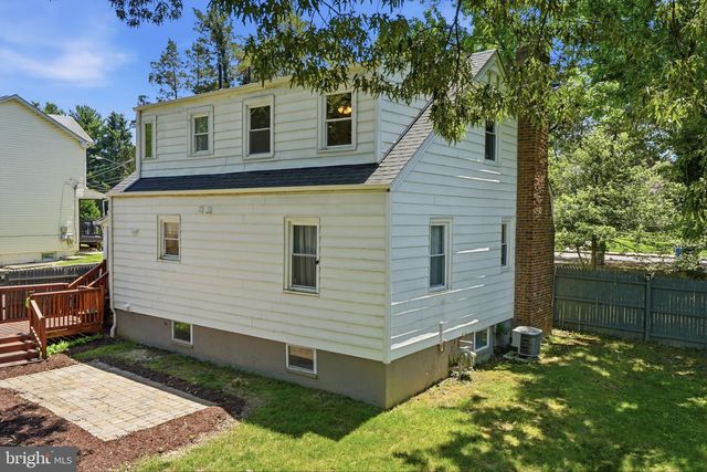 6704 BOXWOOD DR, Suitland, MD 20746