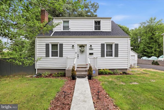 6704 BOXWOOD DR, Suitland, MD 20746
