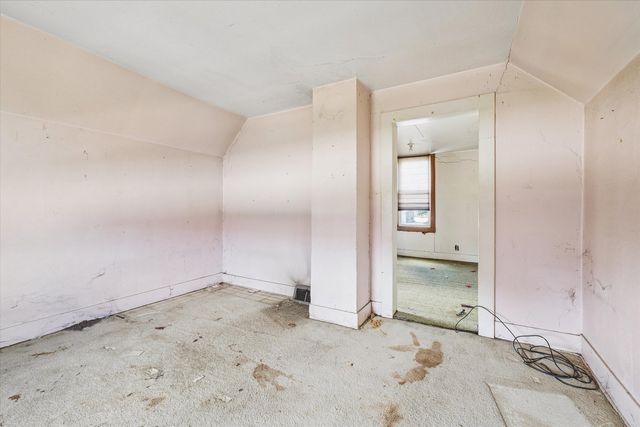 712 10th Street, De Witt, IA 52742