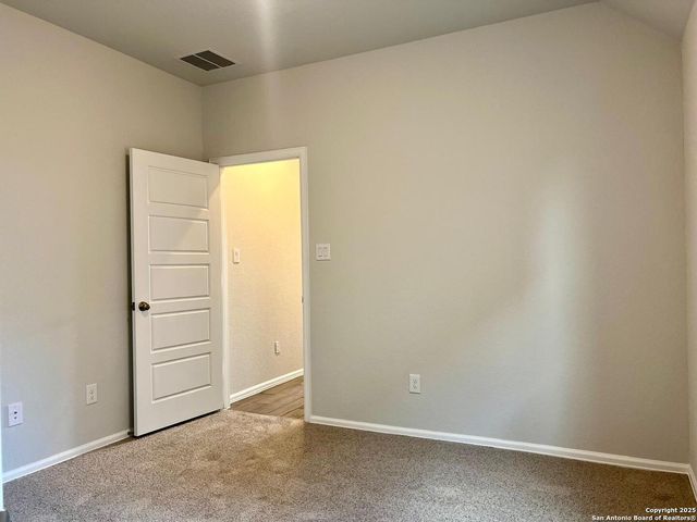2810 High Castle, San Antonio, TX 78245