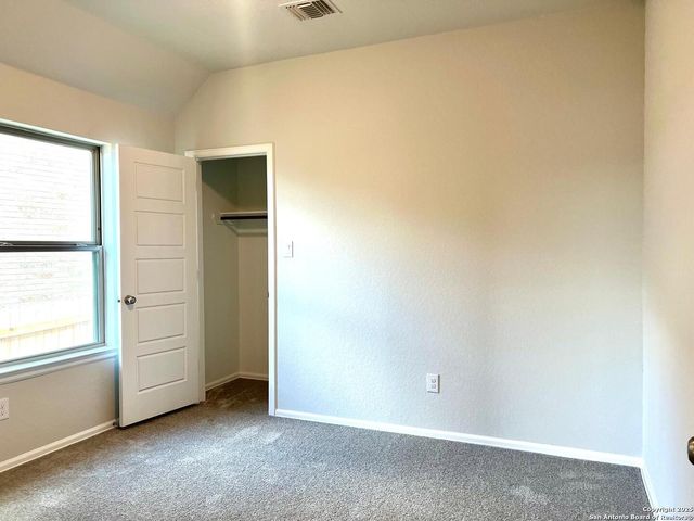 2810 High Castle, San Antonio, TX 78245