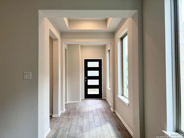 2810 High Castle, San Antonio, TX 78245