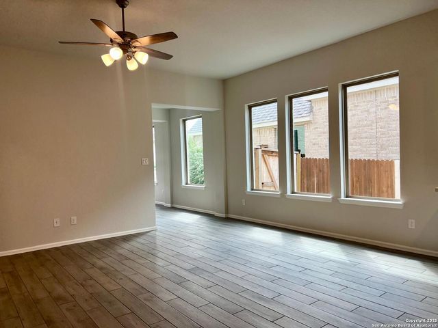2810 High Castle, San Antonio, TX 78245